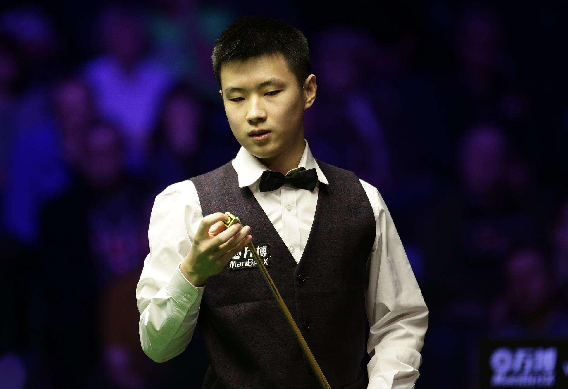 友在场上的 友在场上的